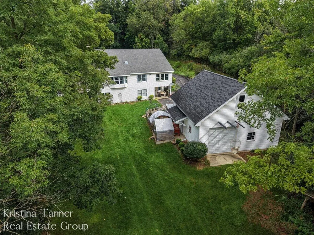 6930 Knapp Street NE Ada Township, MI 49301