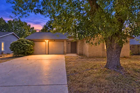 1505 Sagebrush Drive