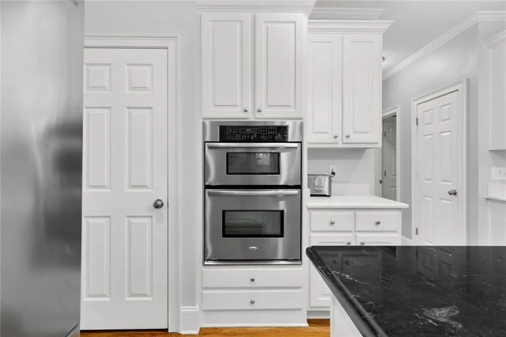 5021 Towne Lake Hills Woodstock, GA 30189