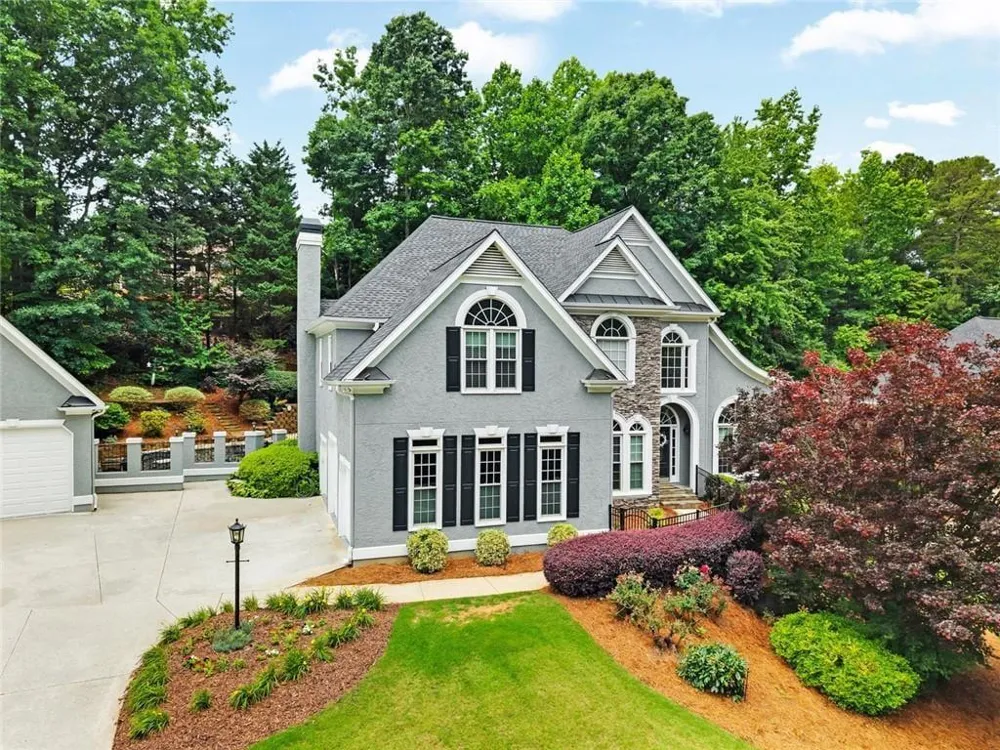 5021 Towne Lake Hills Woodstock, GA 30189