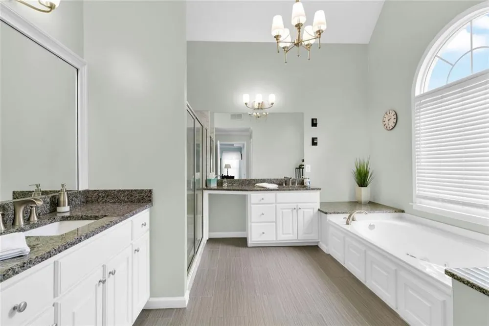 5021 Towne Lake Hills Woodstock, GA 30189
