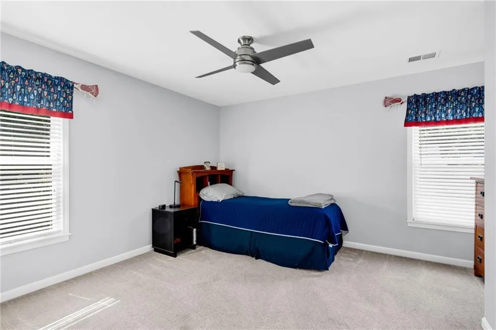5021 Towne Lake Hills Woodstock, GA 30189