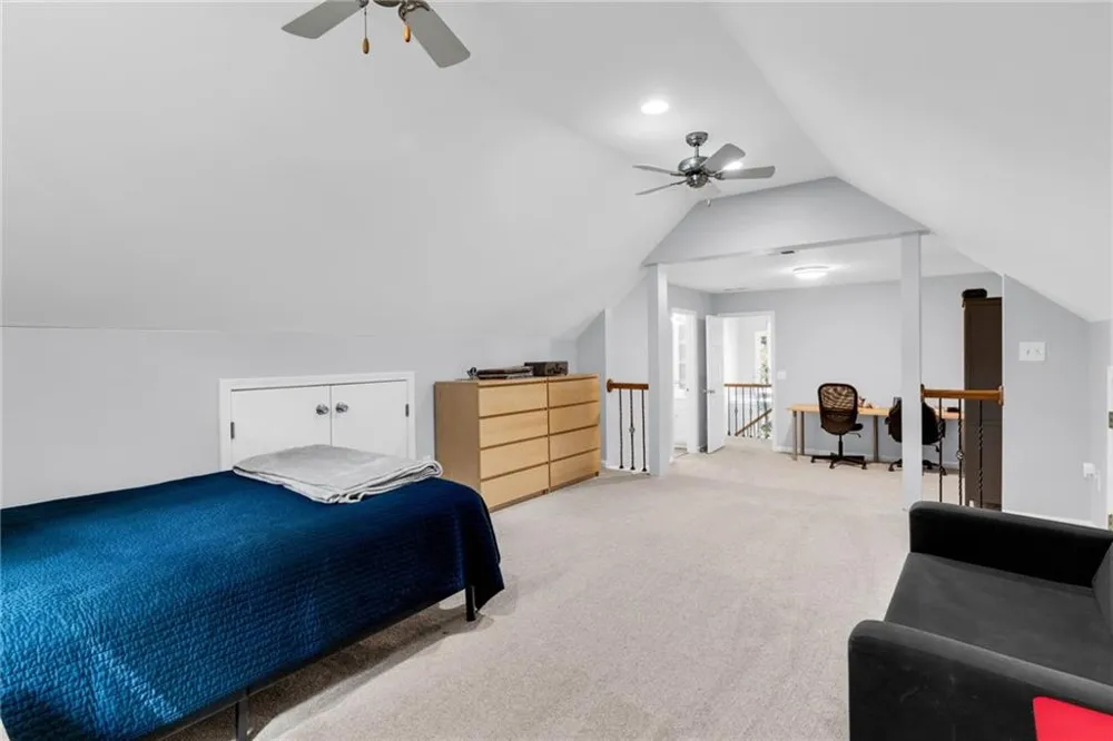 5021 Towne Lake Hills Woodstock, GA 30189