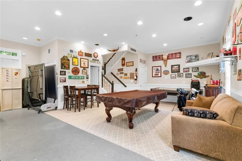 5021 Towne Lake Hills Woodstock, GA 30189