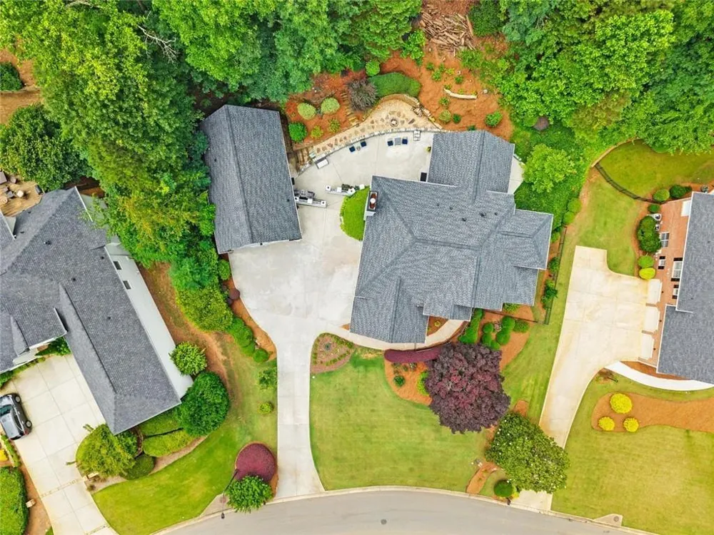 5021 Towne Lake Hills Woodstock, GA 30189