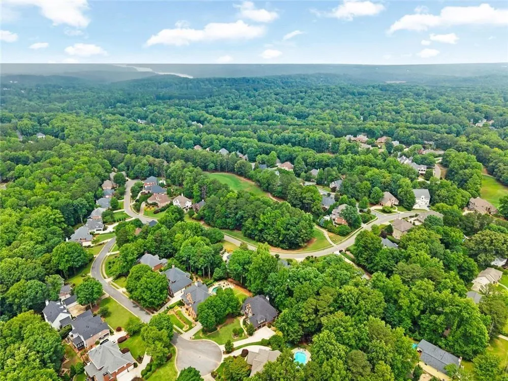 5021 Towne Lake Hills Woodstock, GA 30189