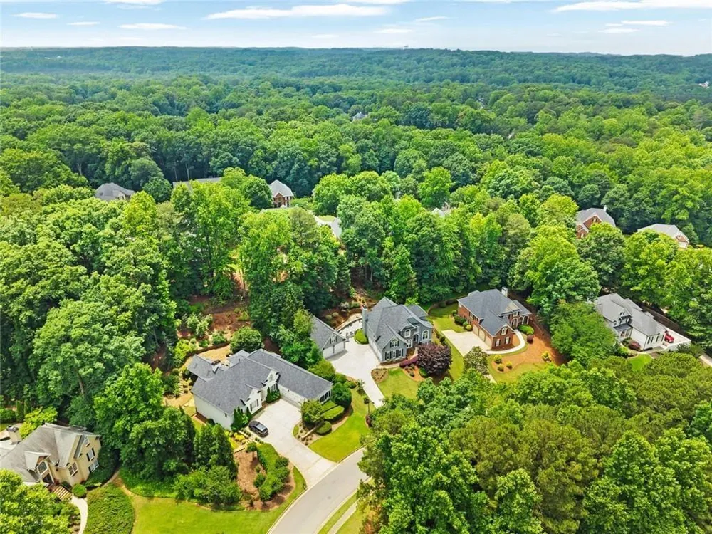 5021 Towne Lake Hills Woodstock, GA 30189
