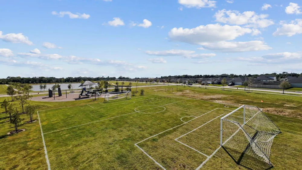 1745 Stargrass Lane Alvin, TX 77511