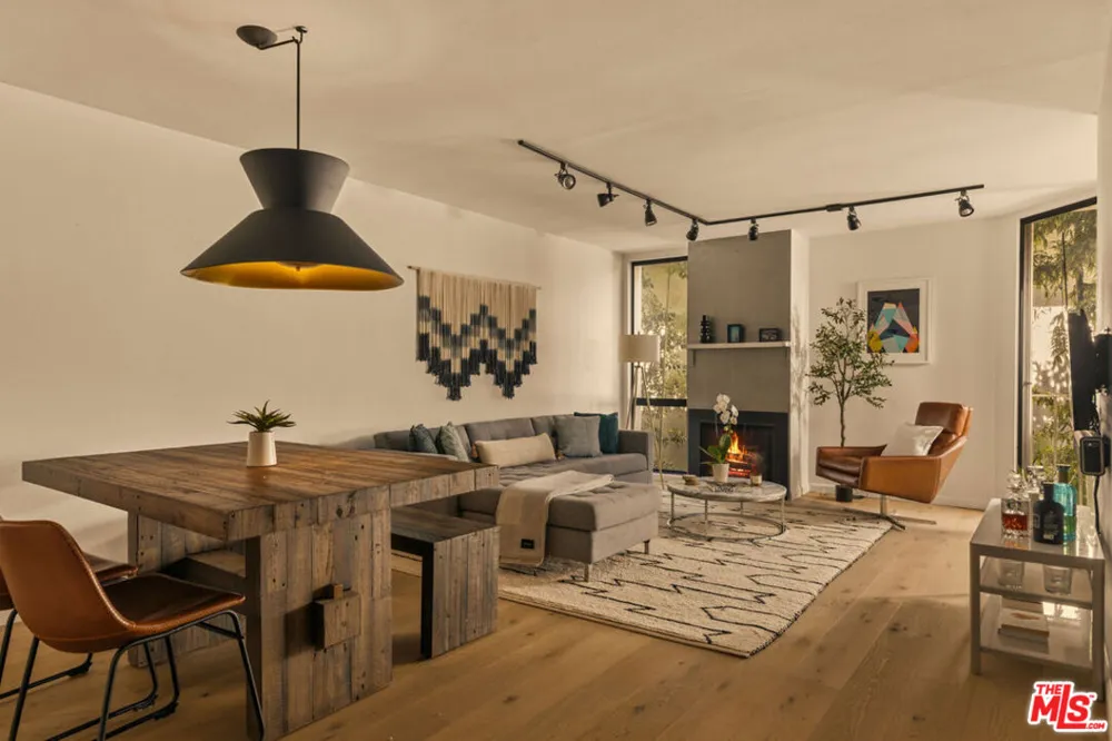 1230 Sweetzer Avenue West Hollywood, CA 90069