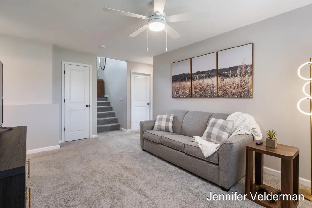 331 Tannenbaum Trail Cedar Springs, MI 49319