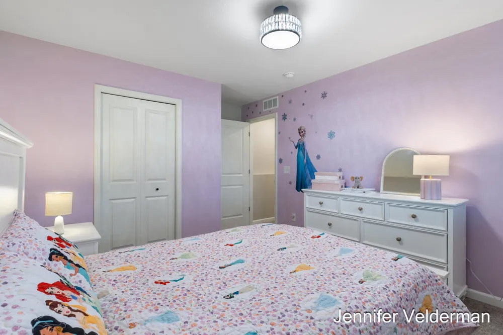 331 Tannenbaum Trail Cedar Springs, MI 49319