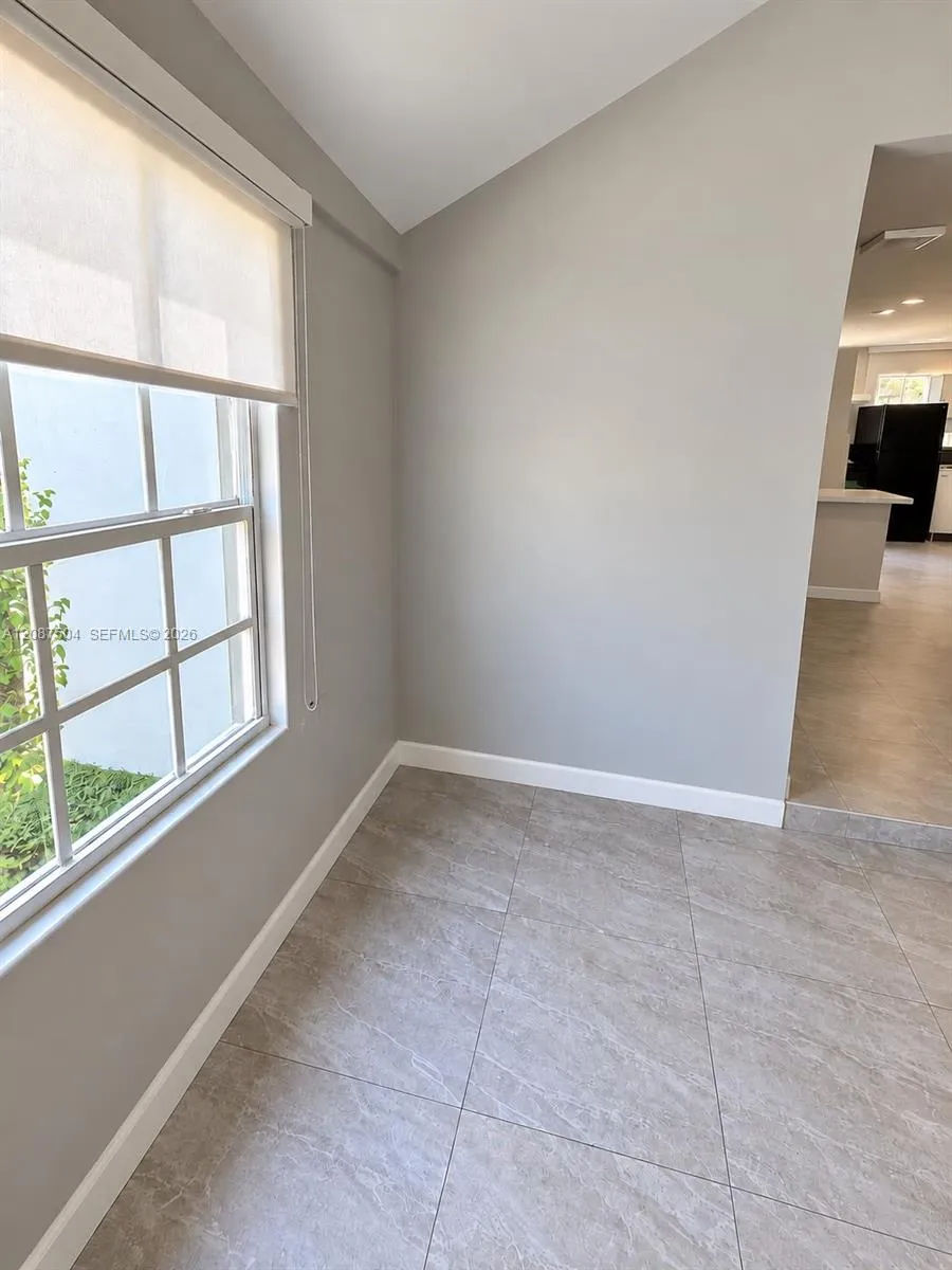 1418 NW 101st St Miami, FL 33147