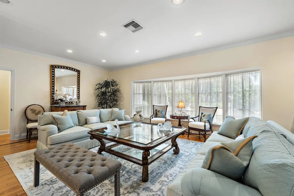 12420 Plantation Lane North Palm Beach, FL 33408