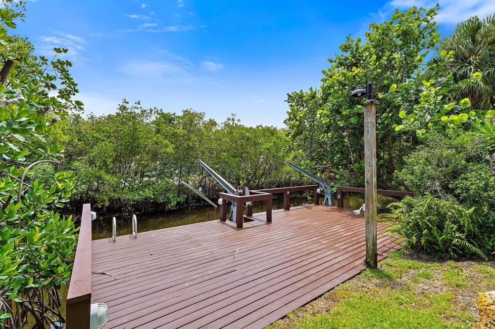 12420 Plantation Lane North Palm Beach, FL 33408