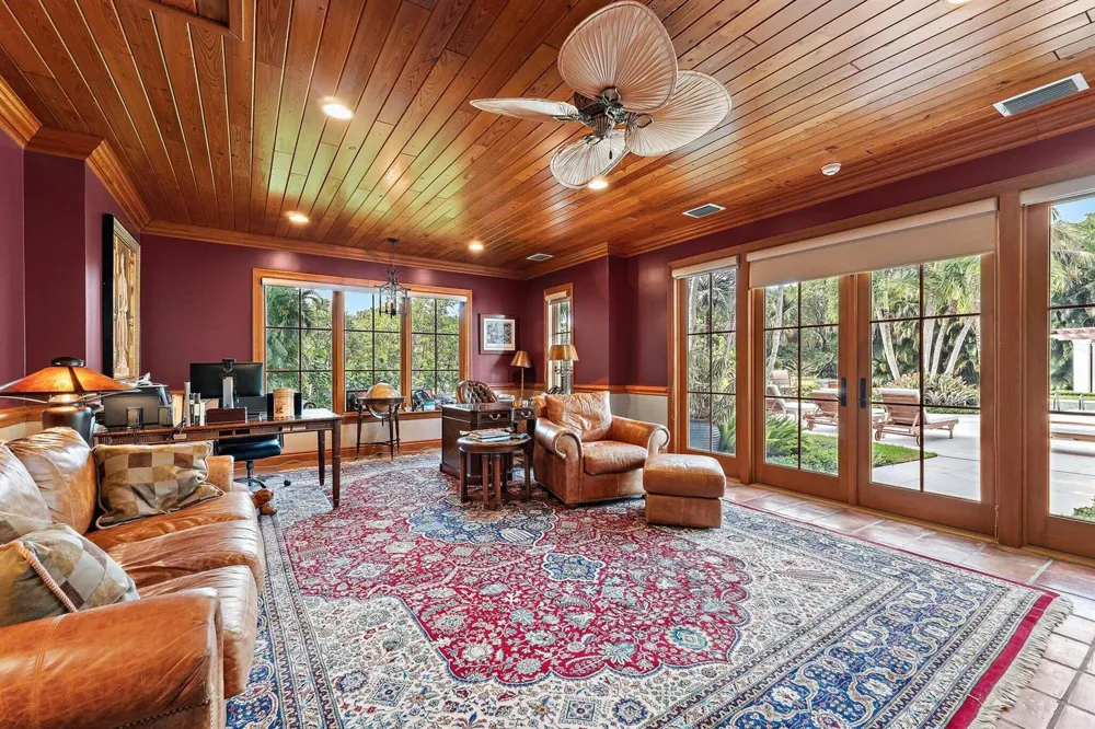 12420 Plantation Lane North Palm Beach, FL 33408