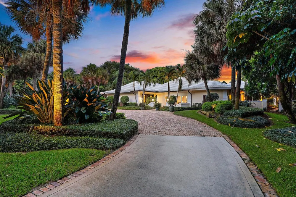 12420 Plantation Lane North Palm Beach, FL 33408