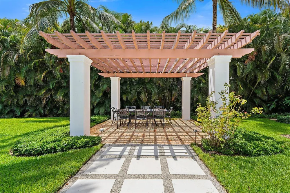 12420 Plantation Lane North Palm Beach, FL 33408