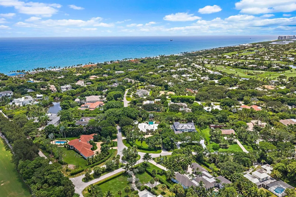 12420 Plantation Lane North Palm Beach, FL 33408