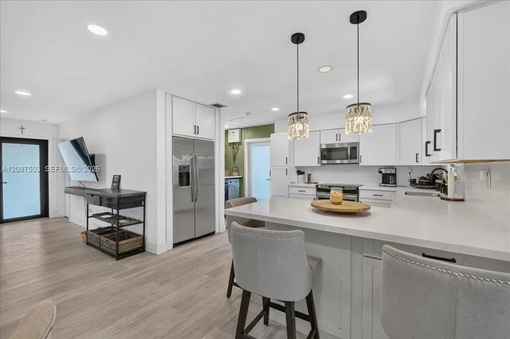 1131 75th Ave #1131 Hollywood, FL 33024