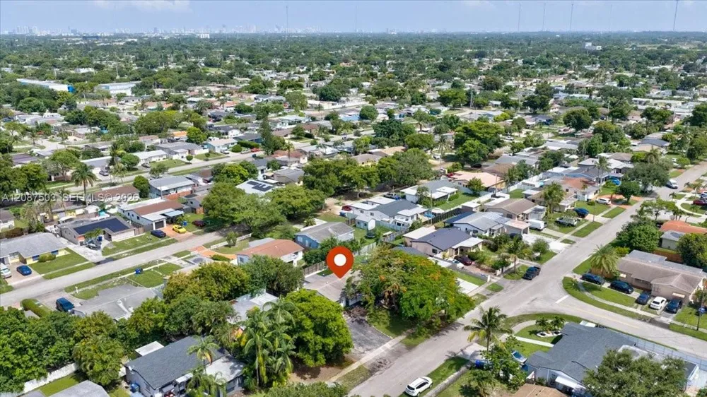 1131 75th Ave #1131 Hollywood, FL 33024