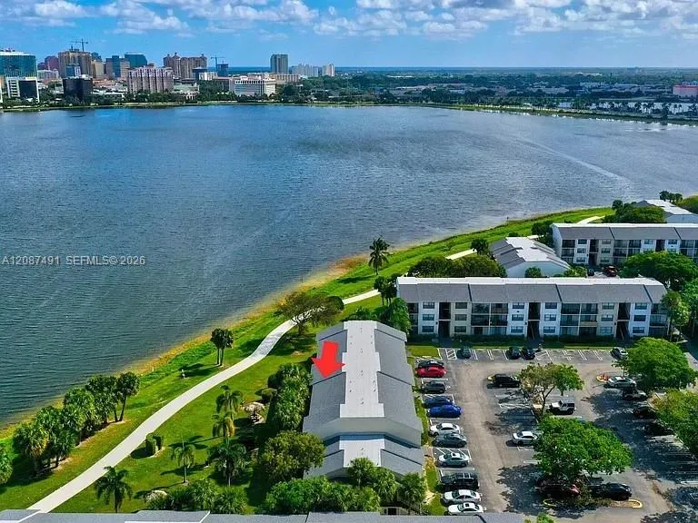 714 Executive Center Dr #28 West Palm Beach, FL 33401