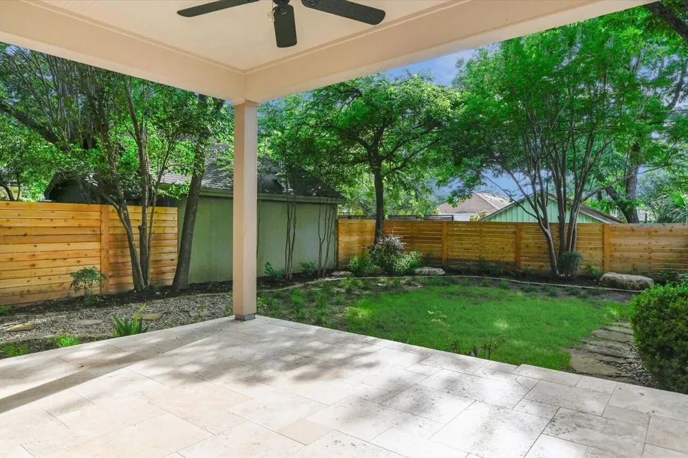 1704 Travis Heights Boulevard Austin, TX 78704