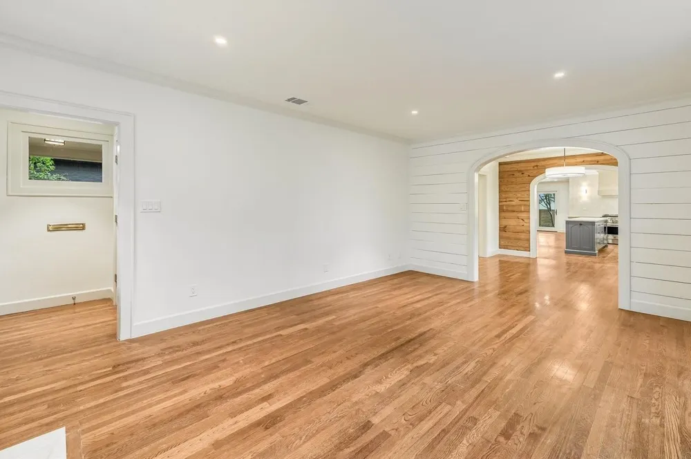 1704 Travis Heights Boulevard Austin, TX 78704