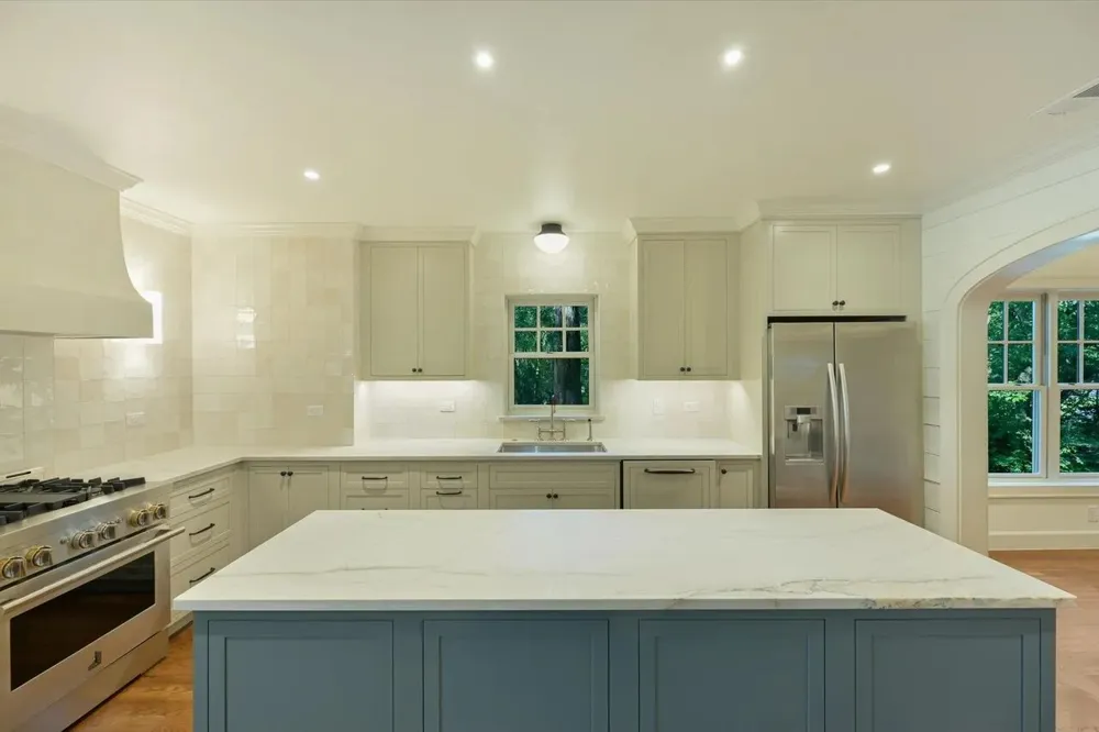 1704 Travis Heights Boulevard Austin, TX 78704