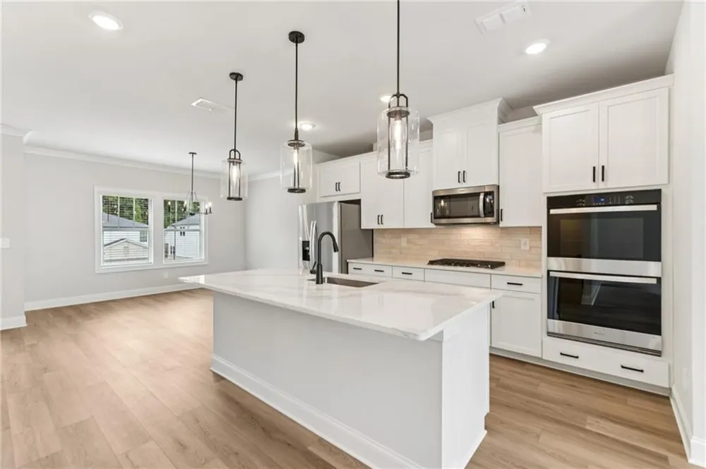 433 Elise Way Lawrenceville, GA 30045