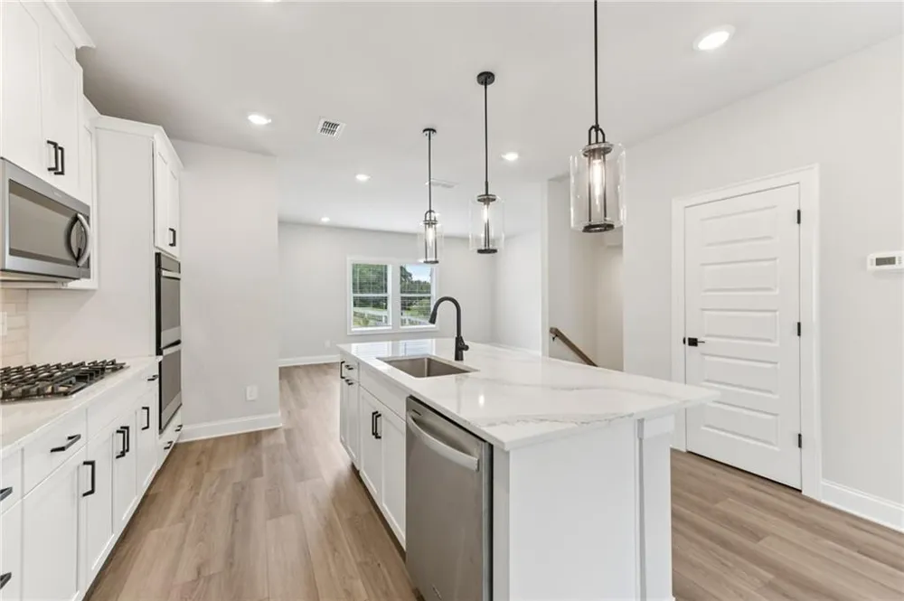 433 Elise Way Lawrenceville, GA 30045