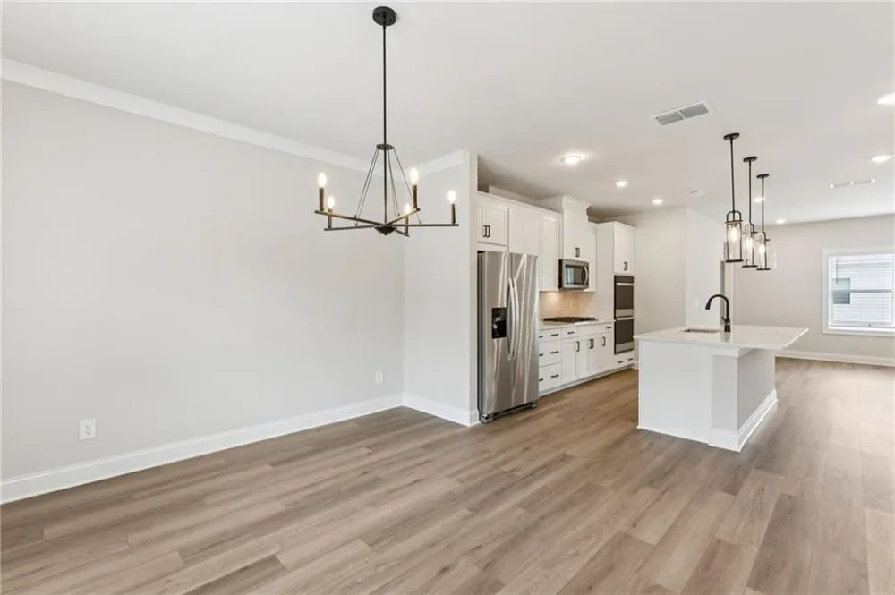 433 Elise Way Lawrenceville, GA 30045