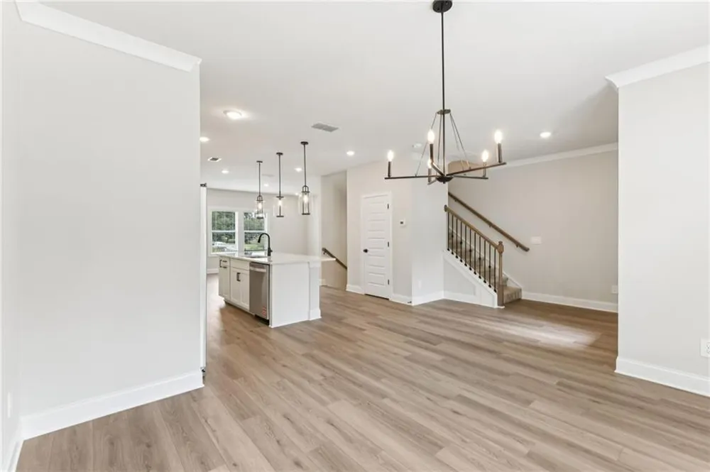 433 Elise Way Lawrenceville, GA 30045
