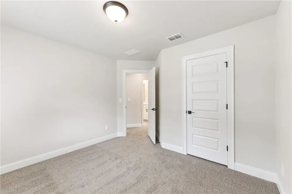 433 Elise Way Lawrenceville, GA 30045
