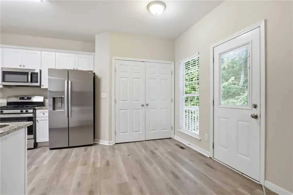 7144 Stonebrook Circle Lithonia, GA 30058