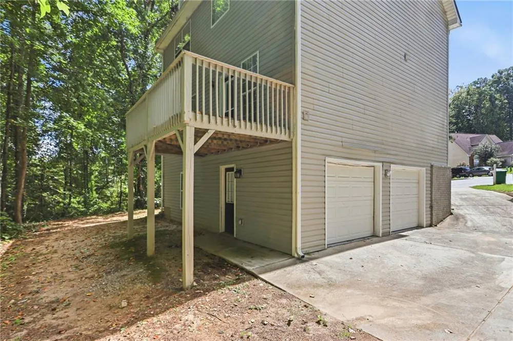 7144 Stonebrook Circle Lithonia, GA 30058