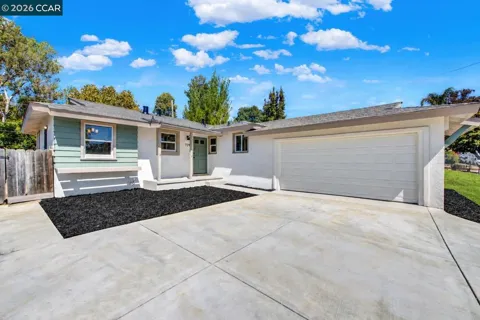 724 Taper Ave