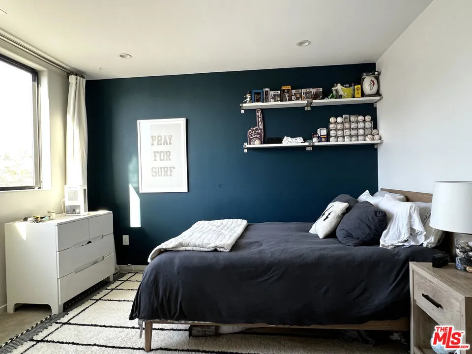 2606 S Barrington Avenue Los Angeles, CA 90064
