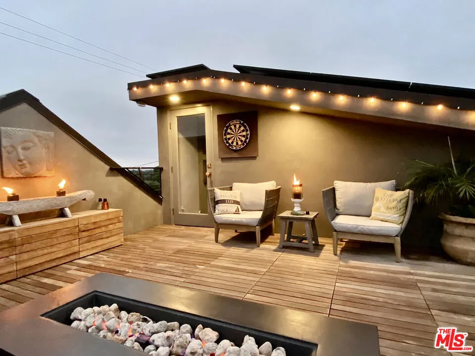 2606 S Barrington Avenue Los Angeles, CA 90064