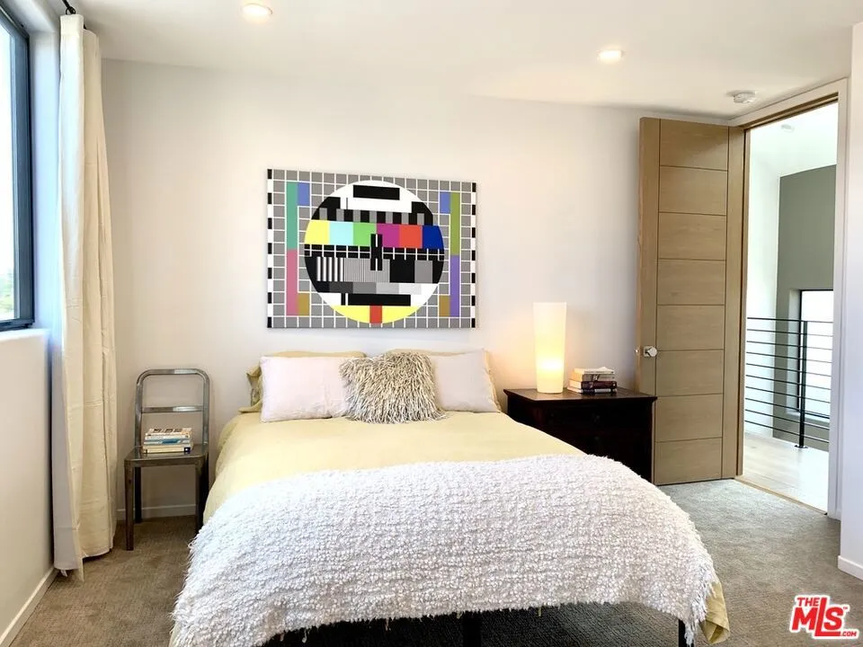 2606 S Barrington Avenue Los Angeles, CA 90064