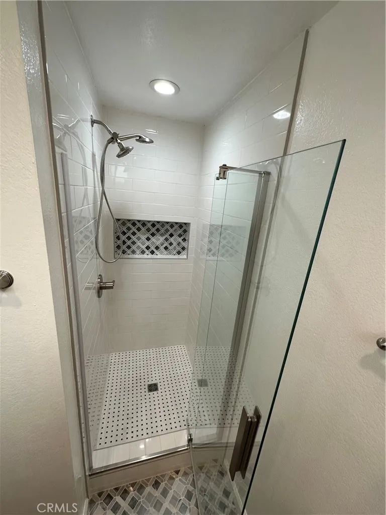 1064 Santa Ana Laguna Beach, CA 92651
