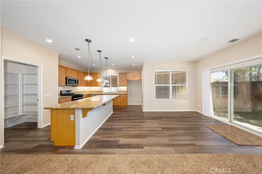 1959 Orchard Park Court San Jacinto, CA 92583