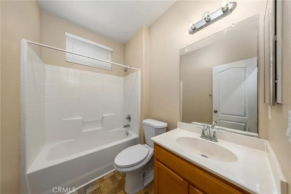 1959 Orchard Park Court San Jacinto, CA 92583
