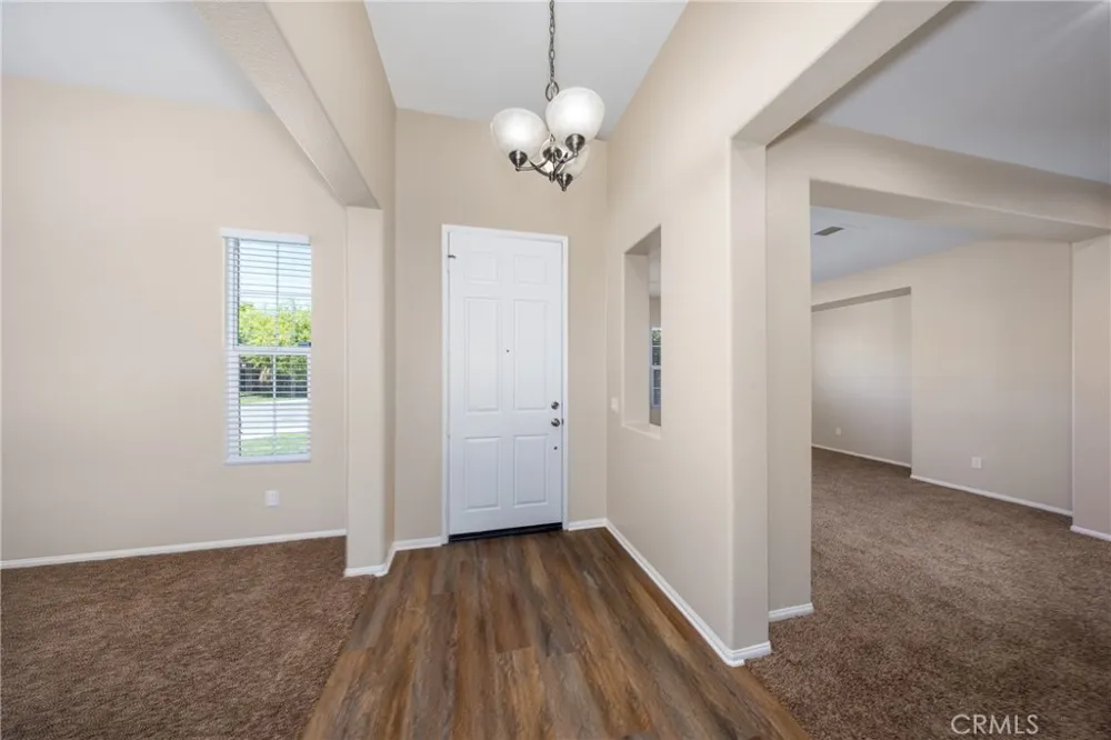 1959 Orchard Park Court San Jacinto, CA 92583