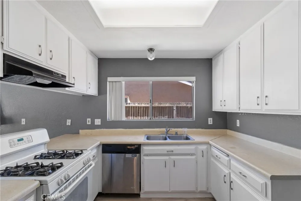 9331 Karen California City, CA 93505