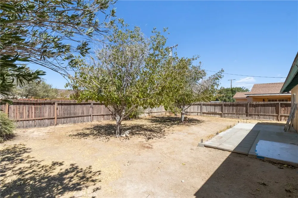 9331 Karen California City, CA 93505