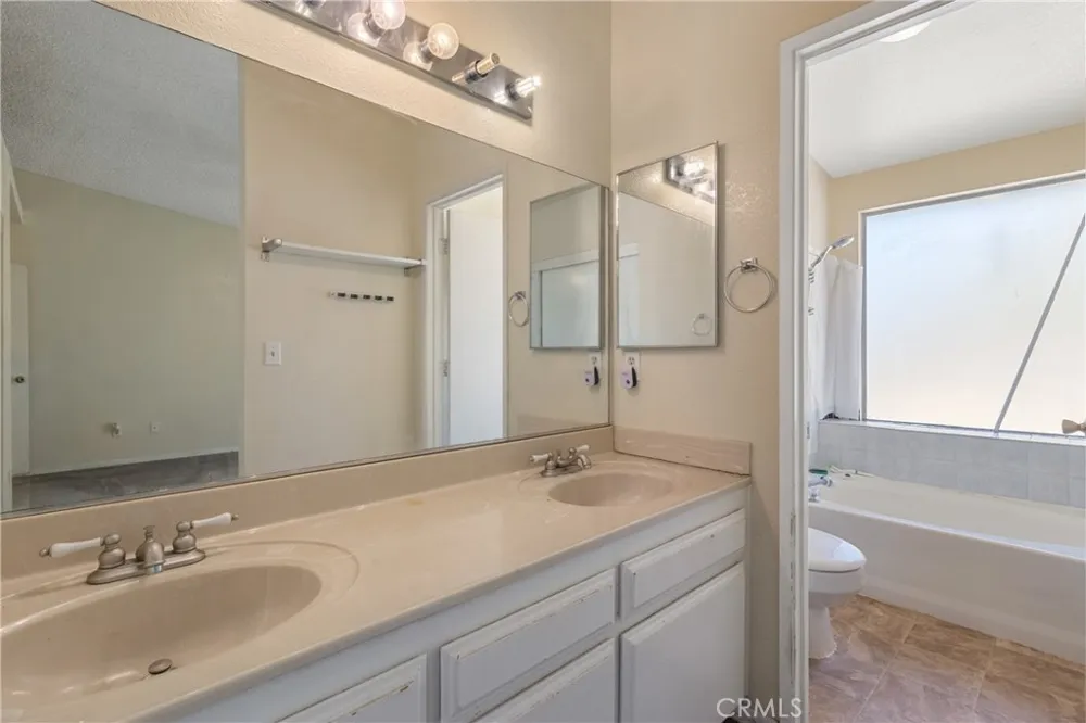 9331 Karen California City, CA 93505