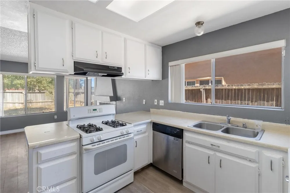 9331 Karen California City, CA 93505