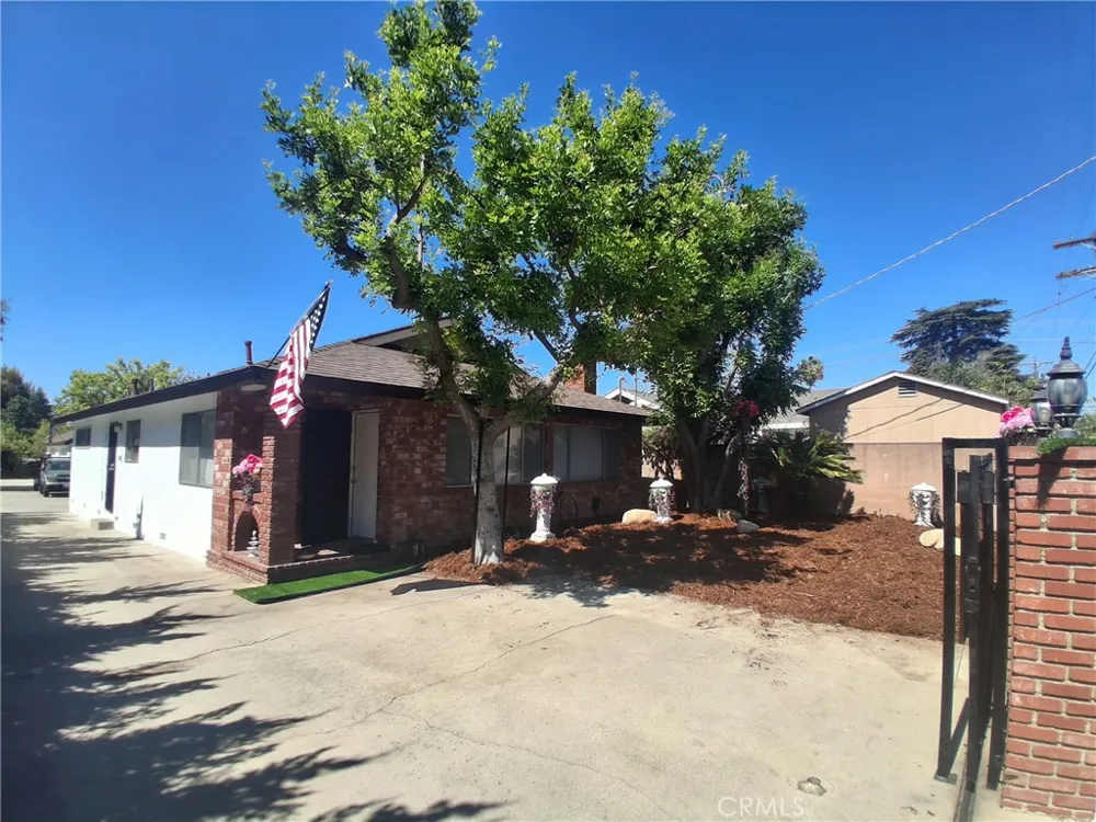 12587 Bradley Avenue Sylmar, CA 91342