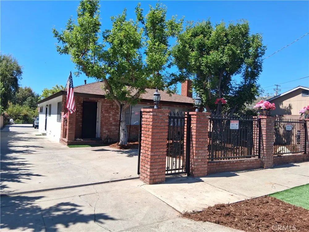 12587 Bradley Avenue Sylmar, CA 91342