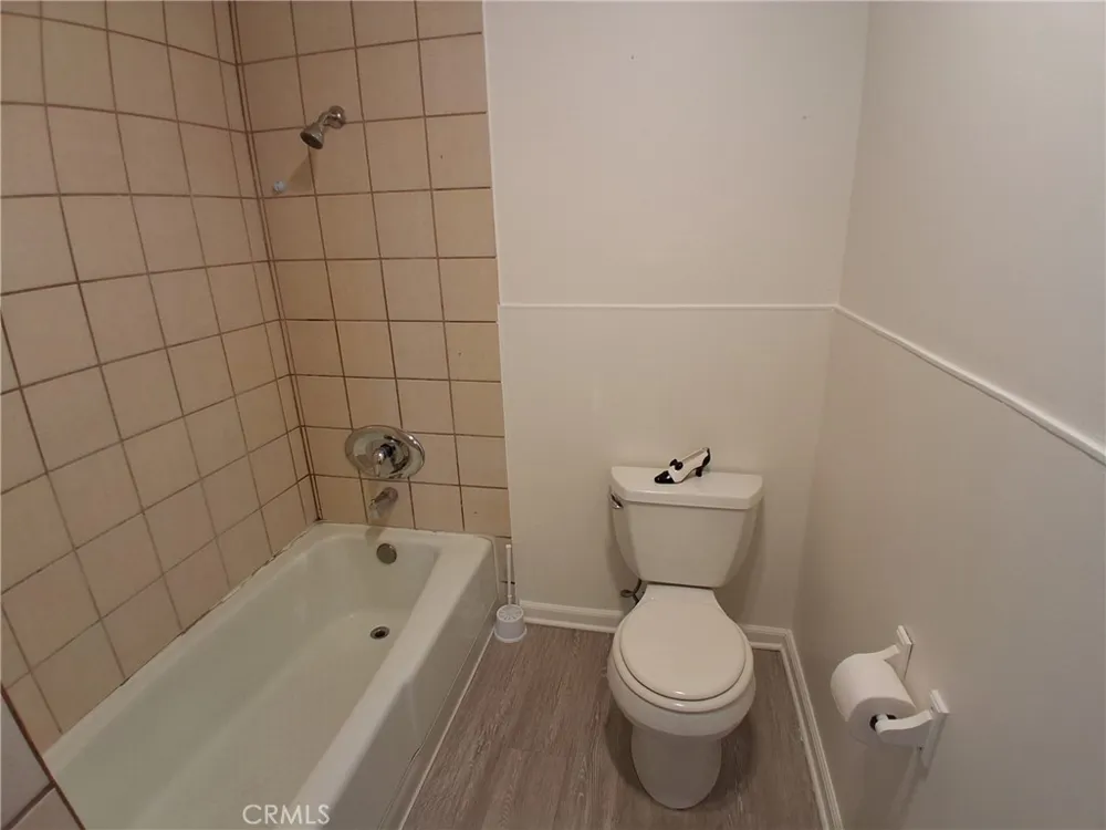 12587 Bradley Avenue Sylmar, CA 91342